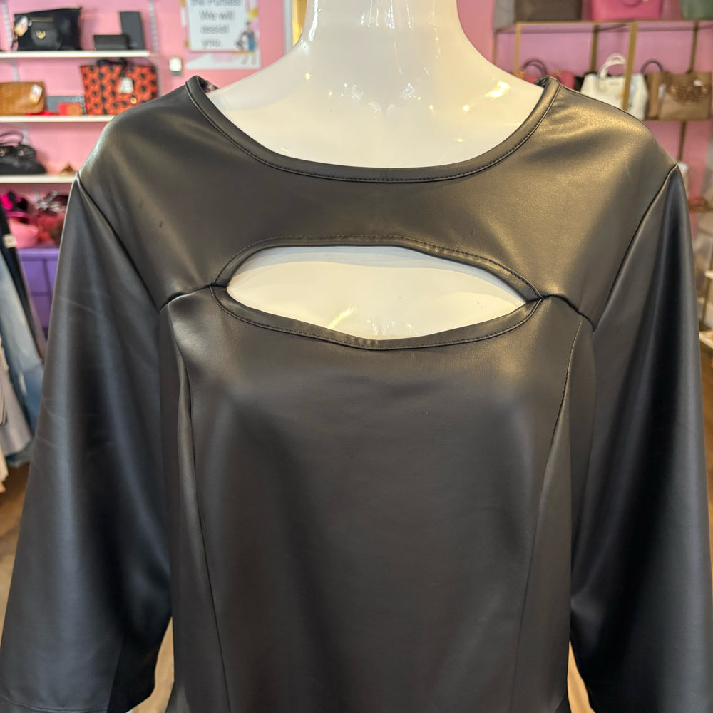 
                      
                        Size 18/20 ASHLEY STEWART Blouse
                      
                    