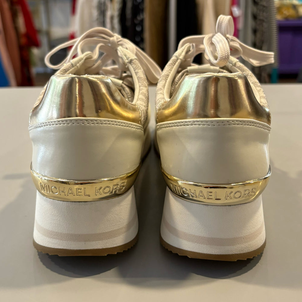 
                      
                        Michael Kors Monique Trainer Sig Semi Lux Sneakers in Cream Size:9
                      
                    