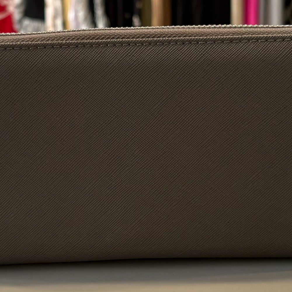 Steve Madden Grey Zip Around Wallet