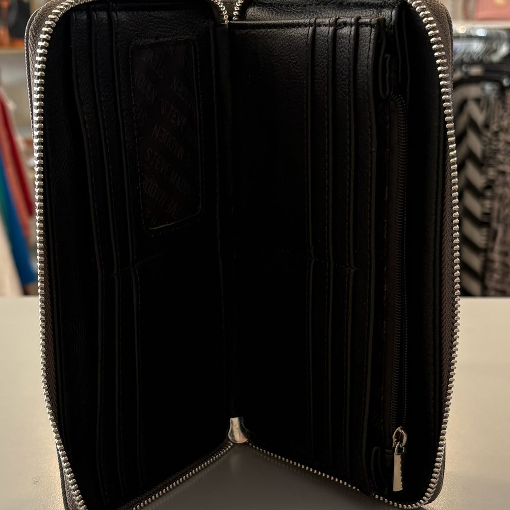 
                      
                        Steve Madden Grey Zip Around Wallet
                      
                    