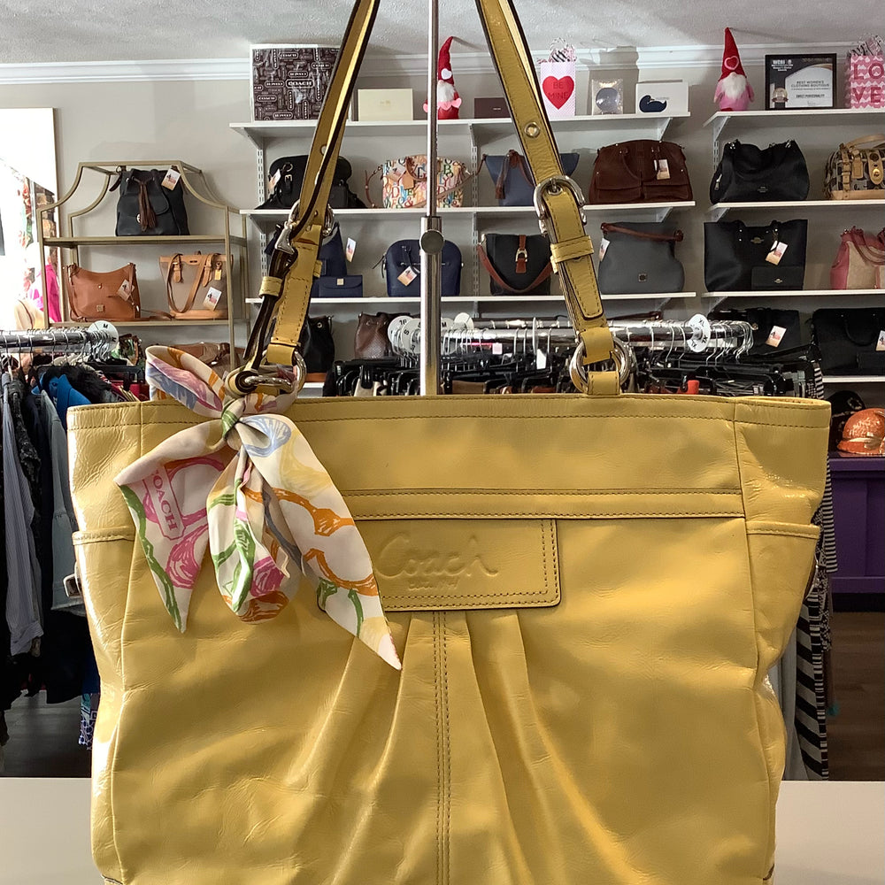 Coach East West Patent Leather Gallery Shoulder Bag