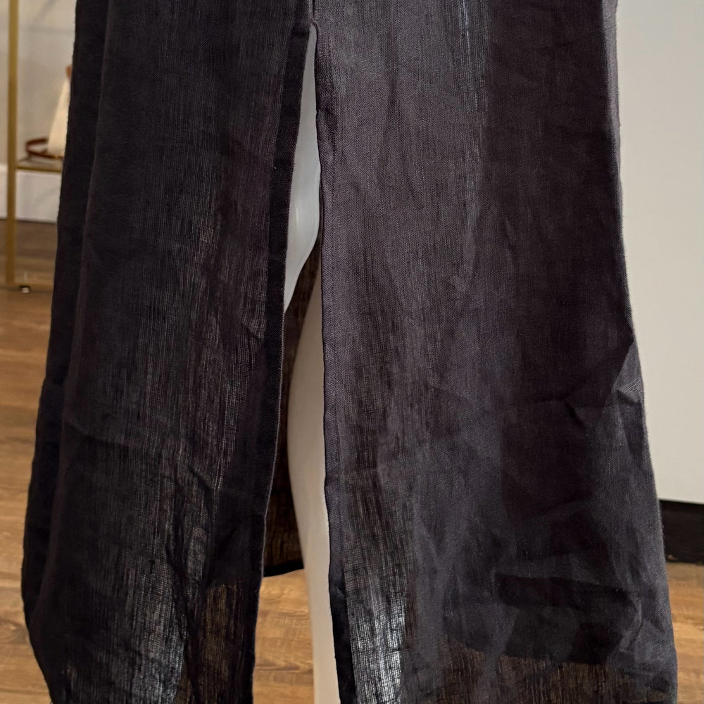 
                      
                        NWT Embellish Linen Black & Grey Tunic Dress Size: M
                      
                    