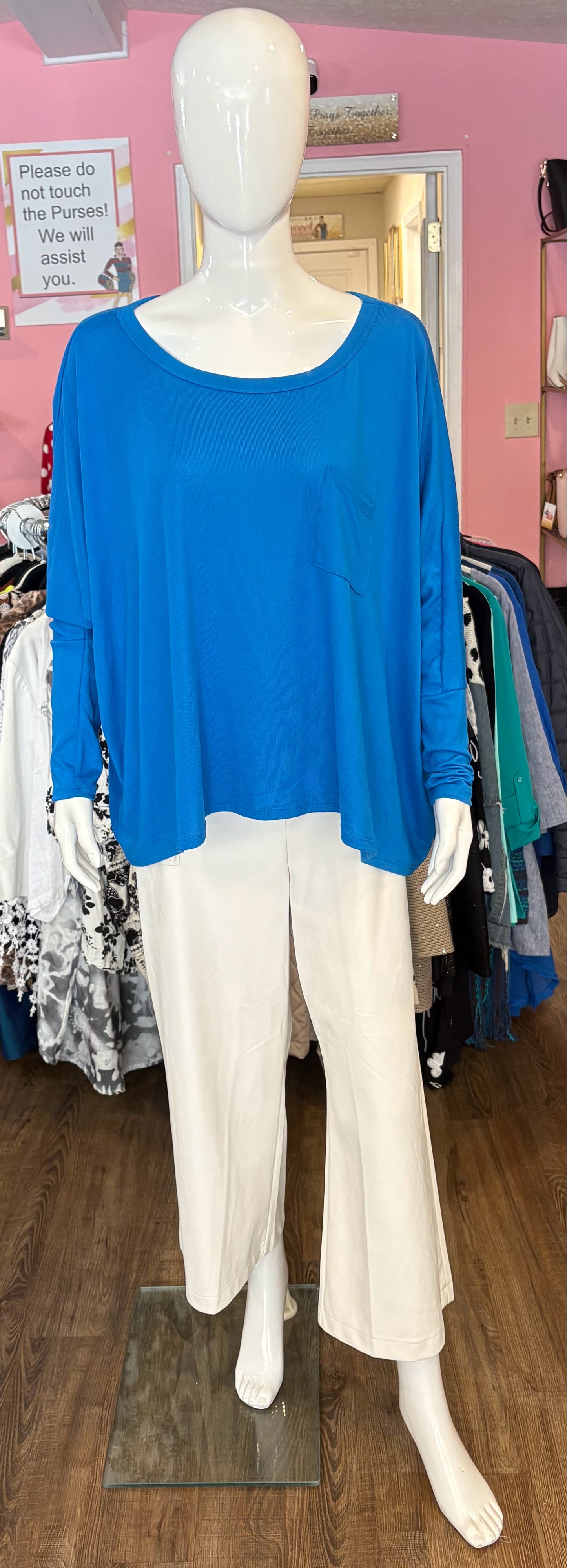 Zenana Royal Blue Sweater Blouse Size: L