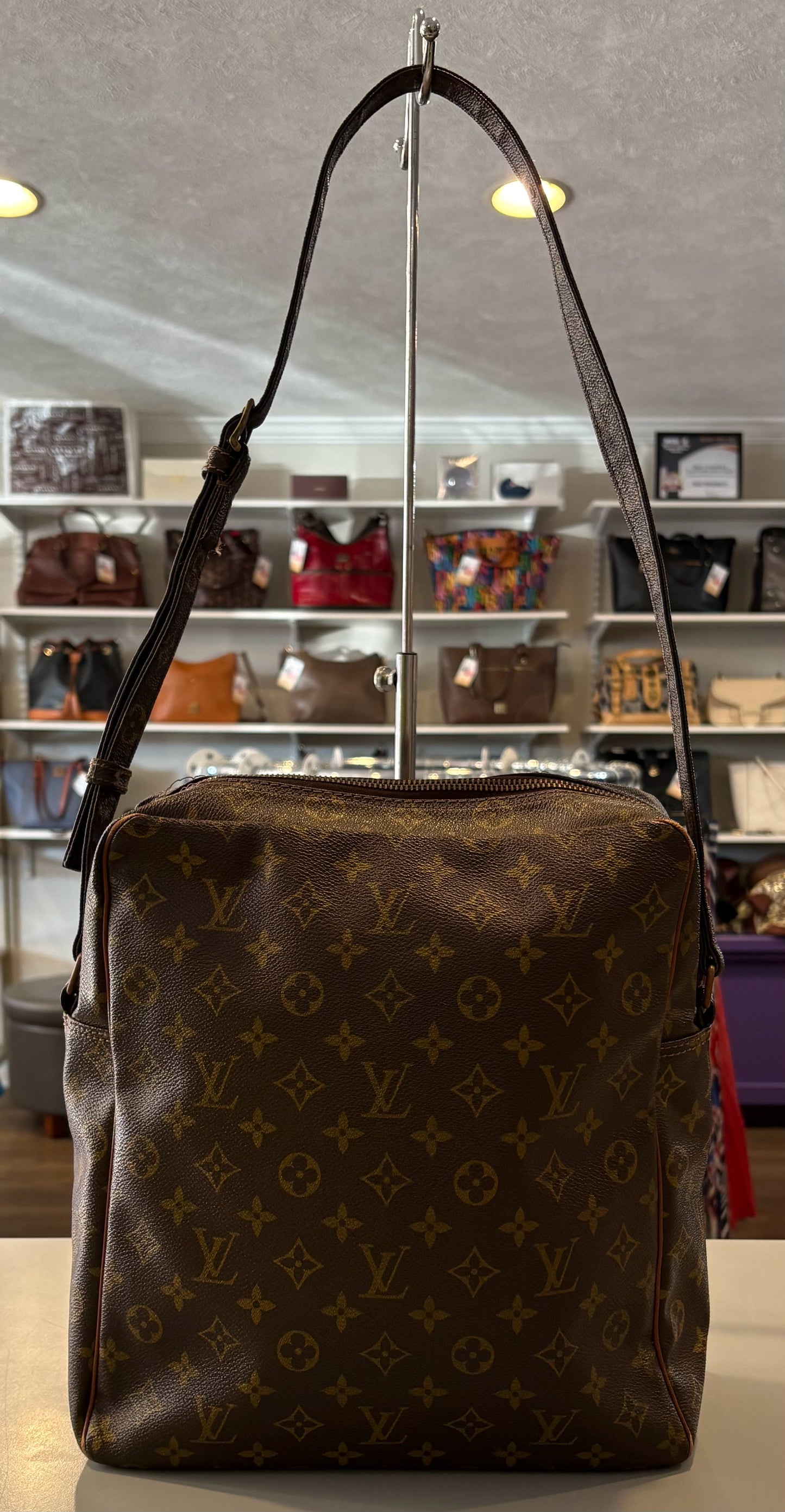 Louis Vuitton Monogram Marceau GM Messenger Bag