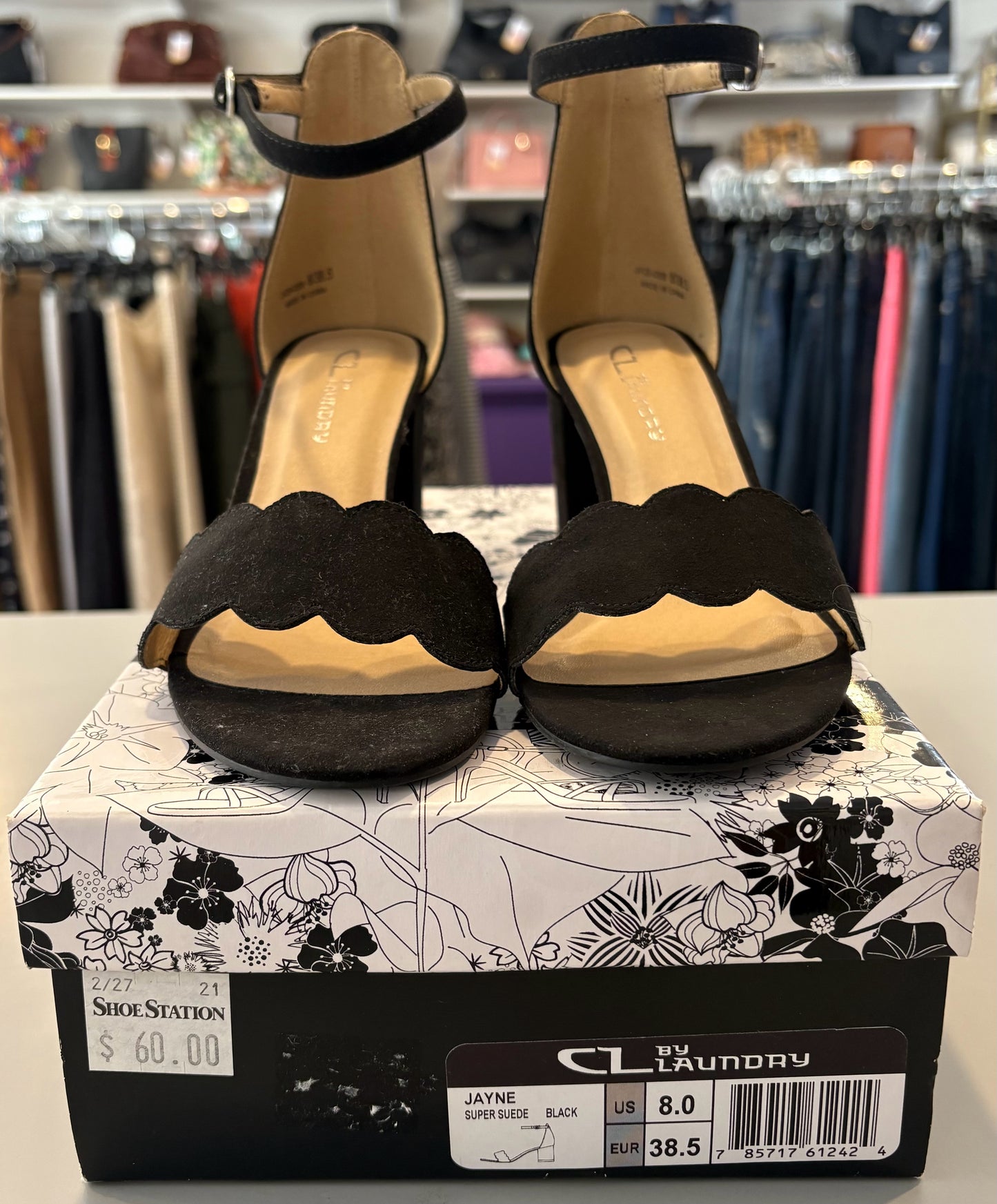 CL By Laundry Jayne Super Suede Black Heels Size:8M