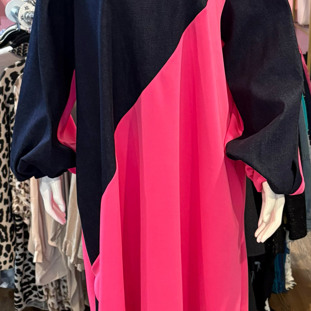 NWOT Karen T Design Denim & Pink Dress Size: L