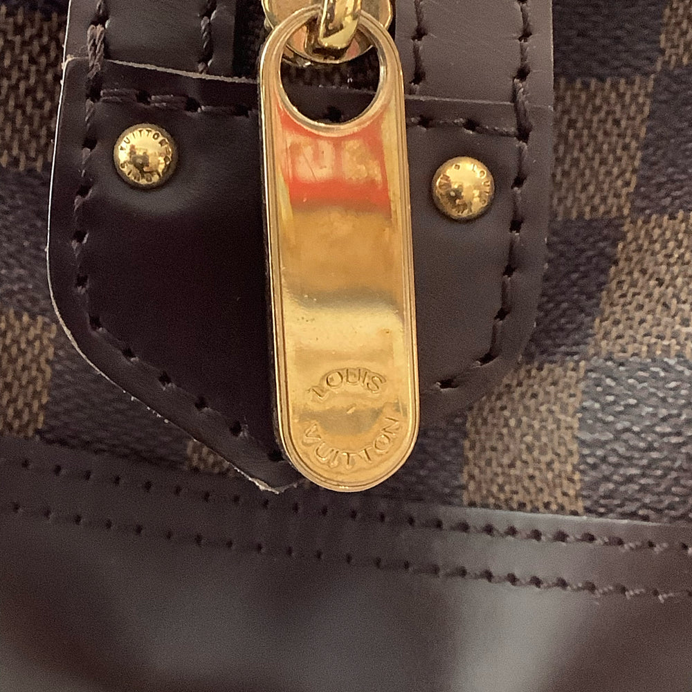 
                      
                        Louis Vuitton Knightbridge Damier Handbag
                      
                    