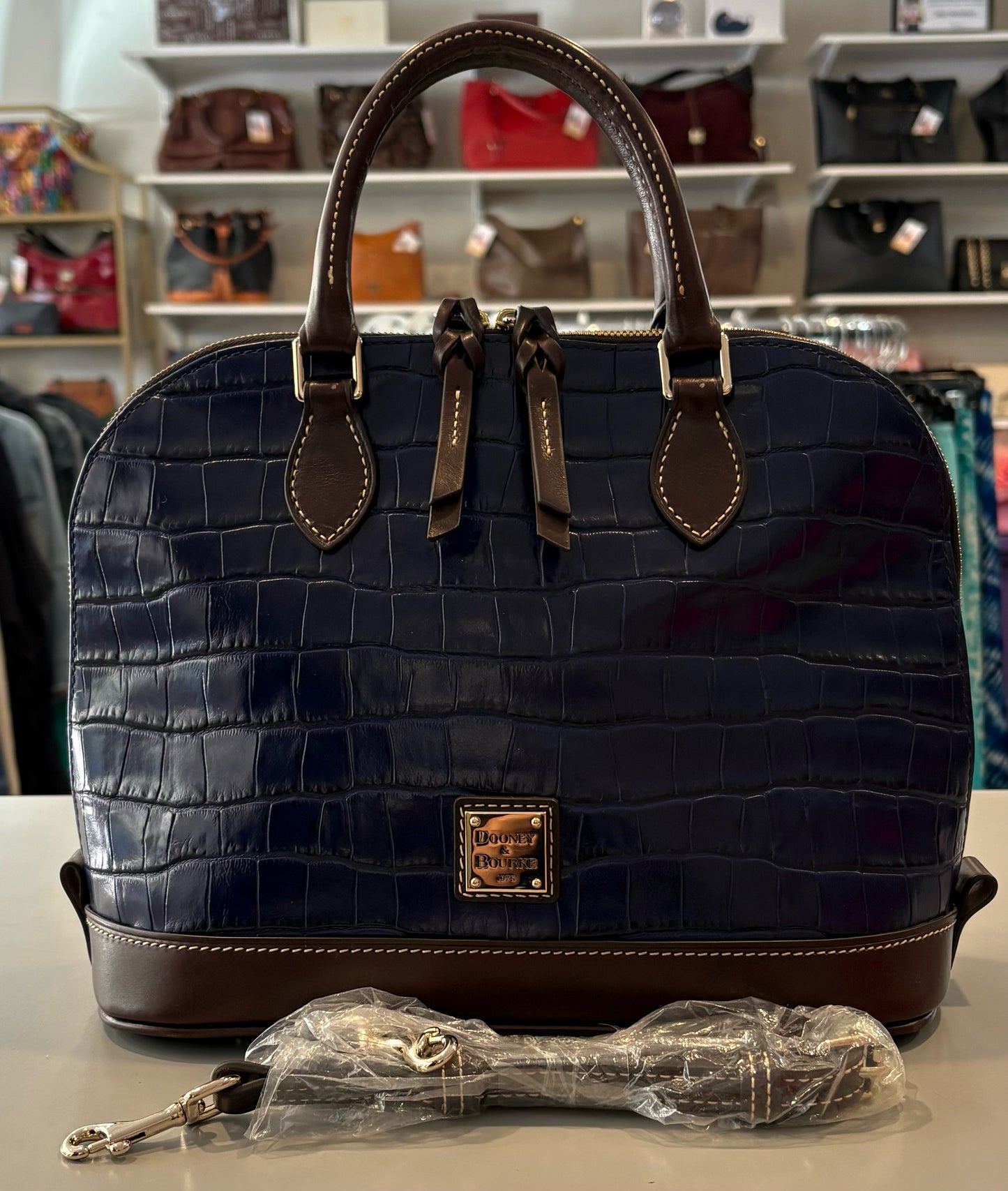 RARE Dooney and Bourke Oakdale Midnight Blue Croc Zip Zip Satchel SN: J17533244