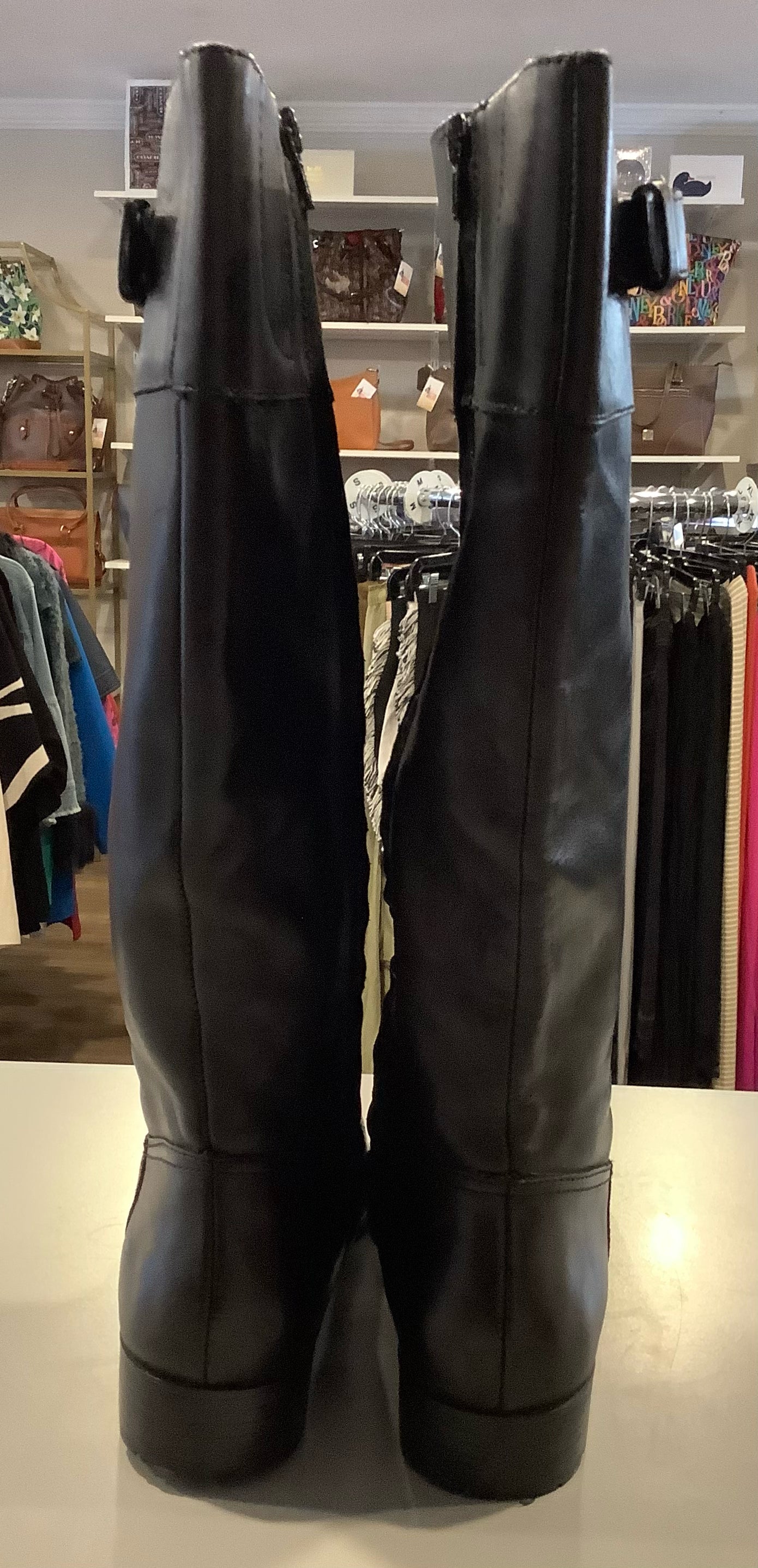 6.5B Lauren Ralph Lauren Tall Boots