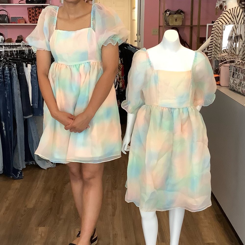 
                      
                        Size M Endless Rose Dress
                      
                    