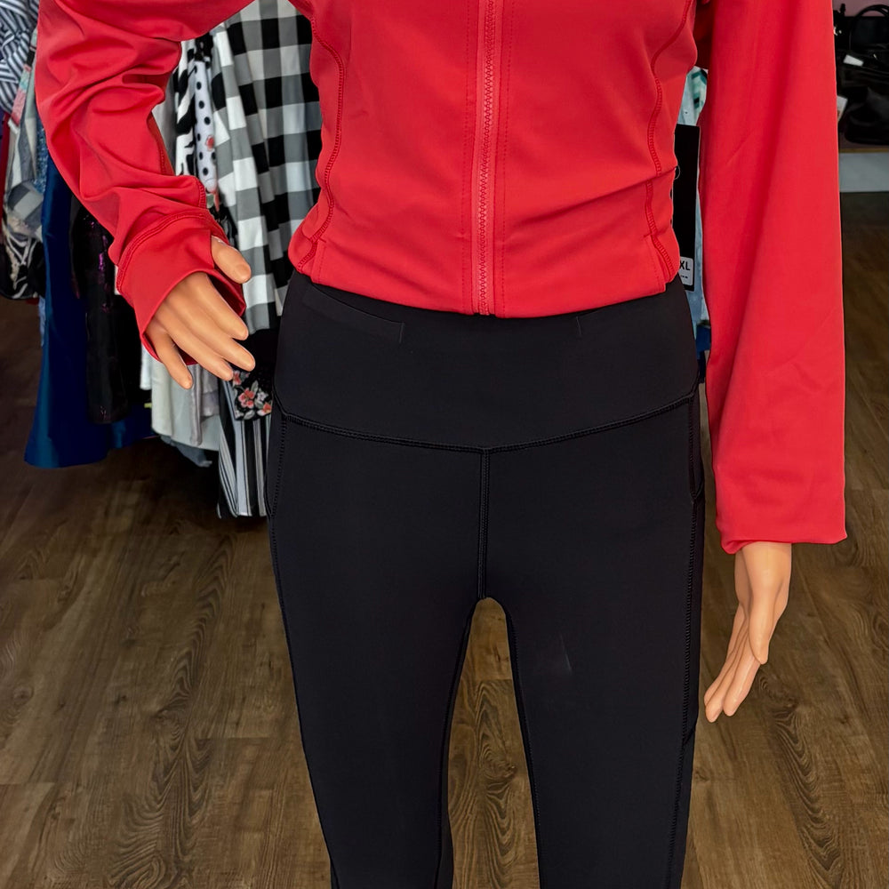 
                      
                        Lululemon Black Capri Leggings Sz: 4
                      
                    