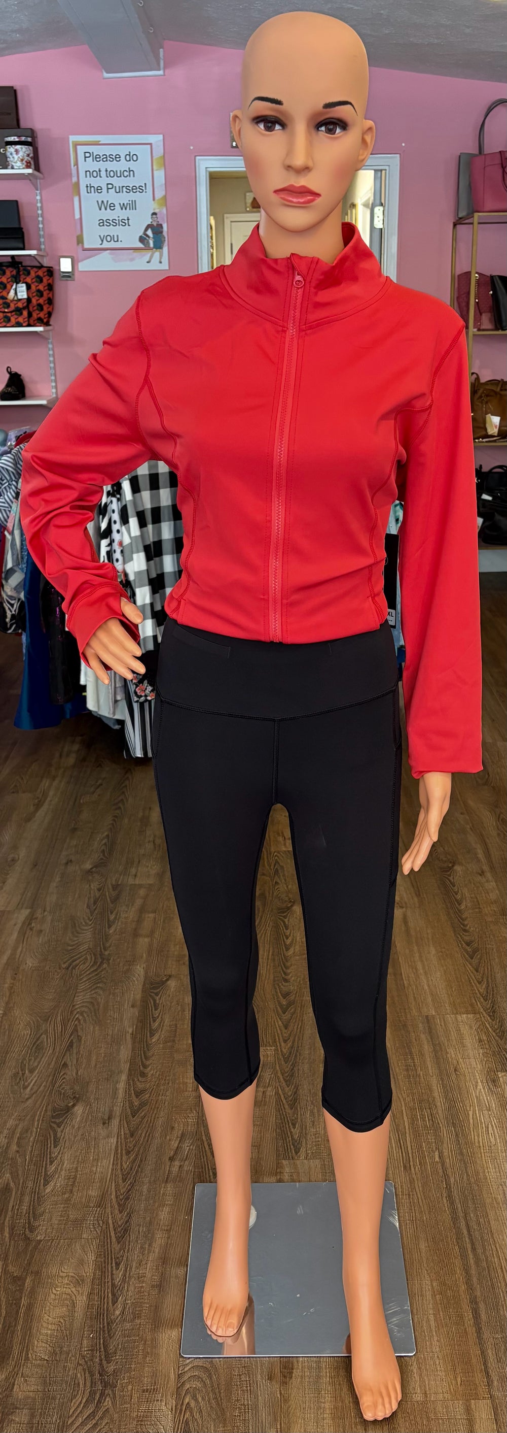 Lululemon Black Capri Leggings Sz: 4