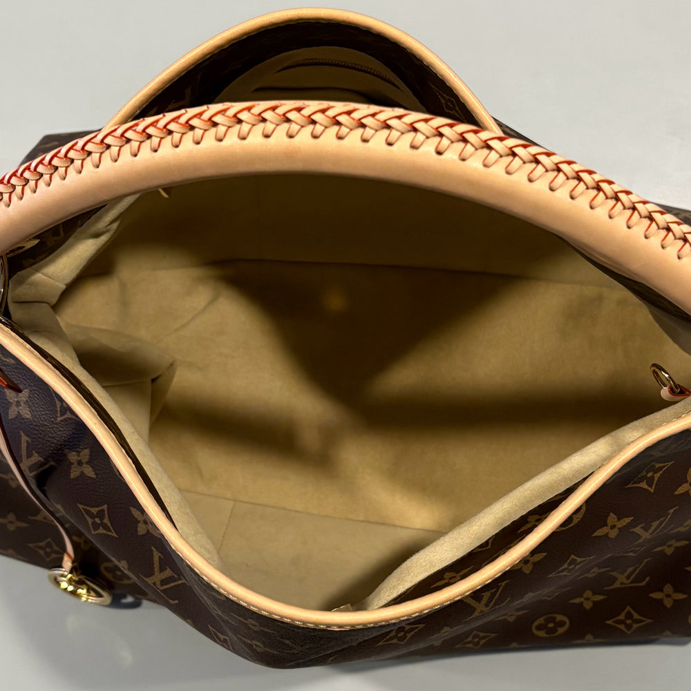 
                      
                        NEW RARE Entrupy Certified Louis Vuitton Artsy MM Monogram Handbag
                      
                    