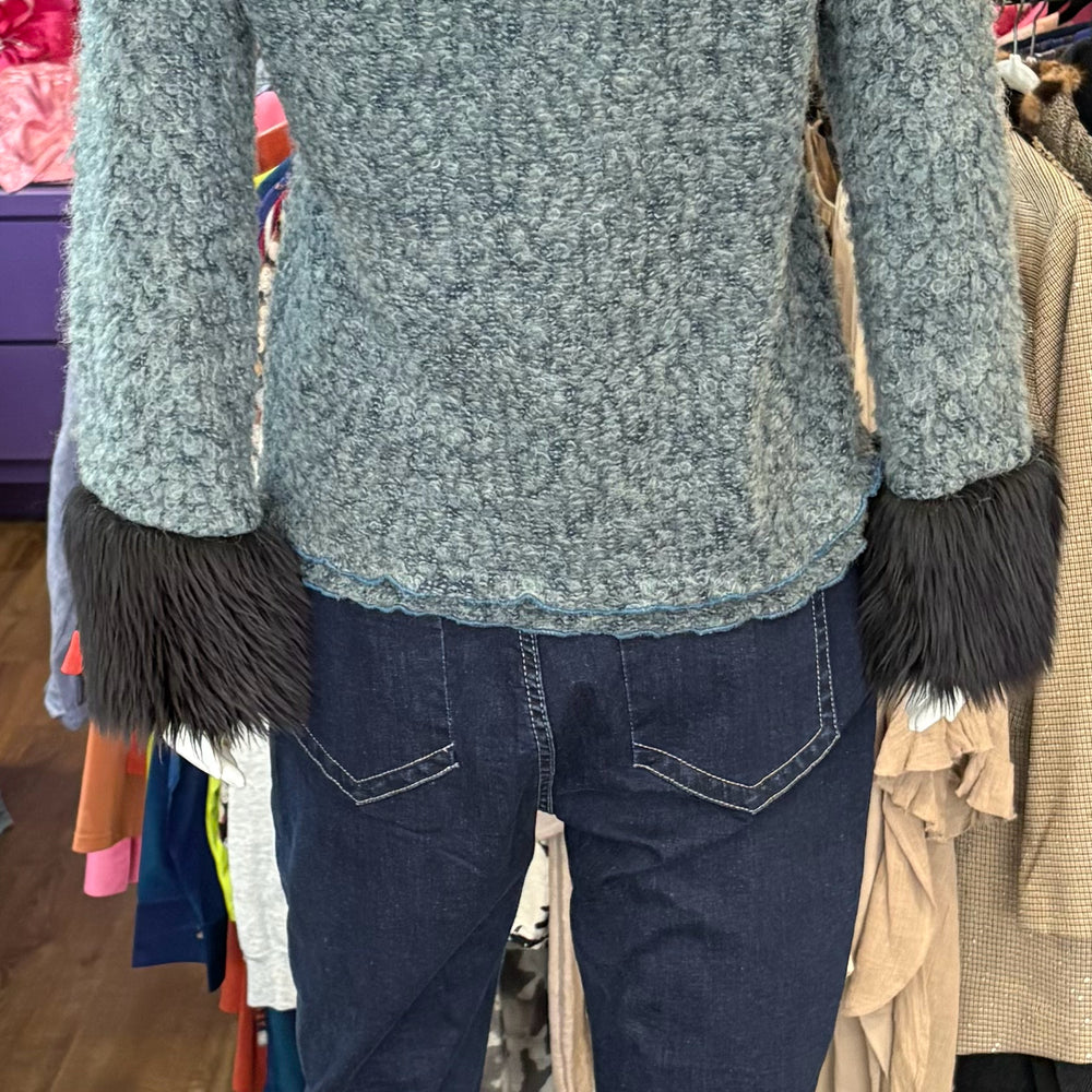 
                      
                        NWOT Connie's MoonLight Faux Fur Fuzzy Cardigan Jacket Size: S
                      
                    