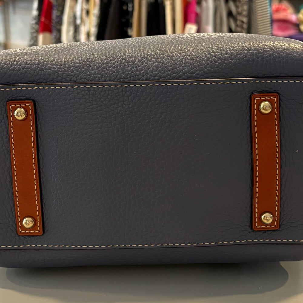 
                      
                        RARE NWT Dooney & Bourke Pebble Grain Maxine Tote in Midnight Blue
                      
                    