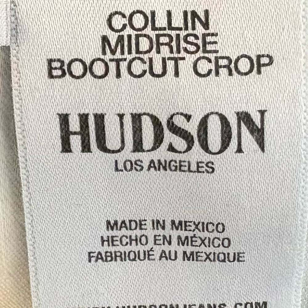 
                      
                        NWOT Hudson Collin Midrise Bootcut Crop Jeans Size: 32
                      
                    