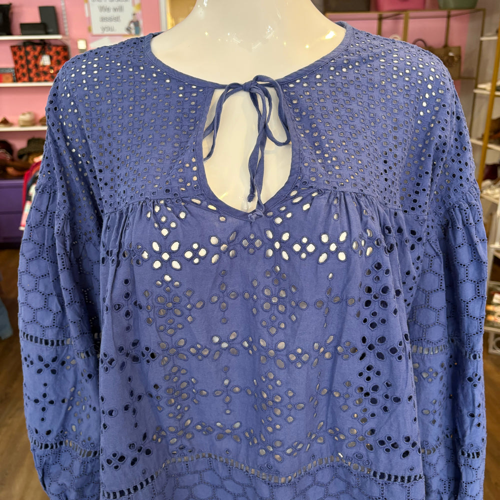 
                      
                        Size XL Lauren Ralph Lauren Blouse
                      
                    