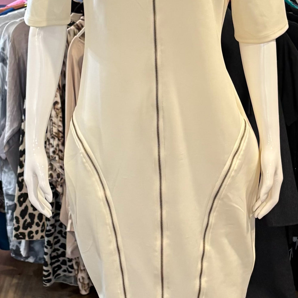 NWT charlotte russe K + Glam Cream Dress with Zipper Detailing Size: 3X