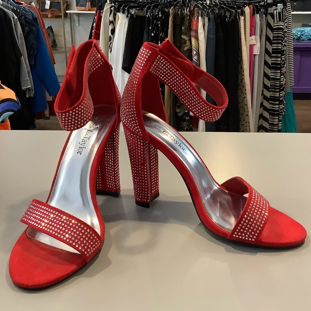 7W Sophia Taylor Block Heels