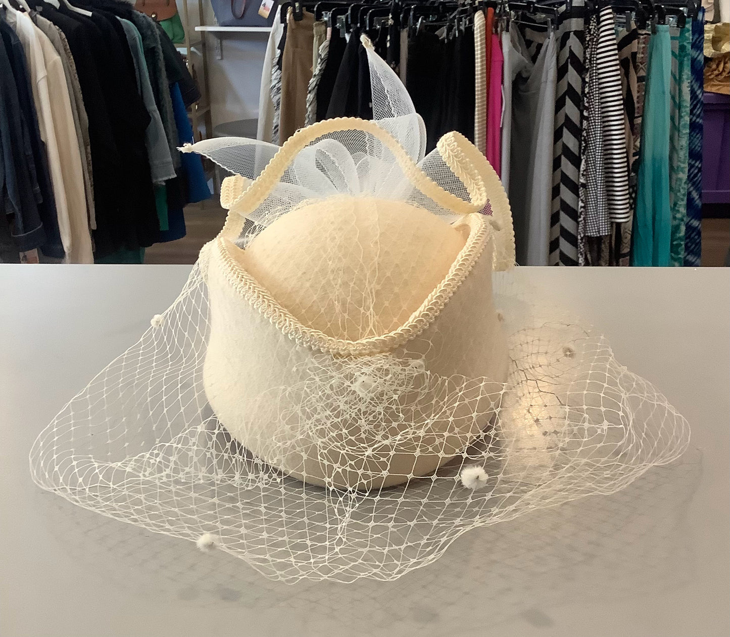 White 100% Wool Dress Hat