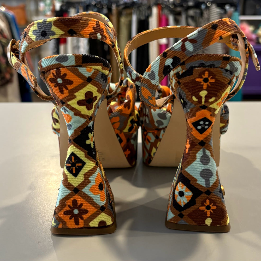 
                      
                        NWB Circus NY by Sam Edelman Audrea Bourbon Disco Platform Heels Size:8M
                      
                    