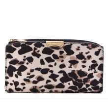 Load image into Gallery viewer, Burberry Animal Print Wallet