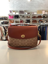 Load image into Gallery viewer, Coach Cassie Signature Crossbody