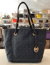 Load image into Gallery viewer, Michael Kors Signature Tote