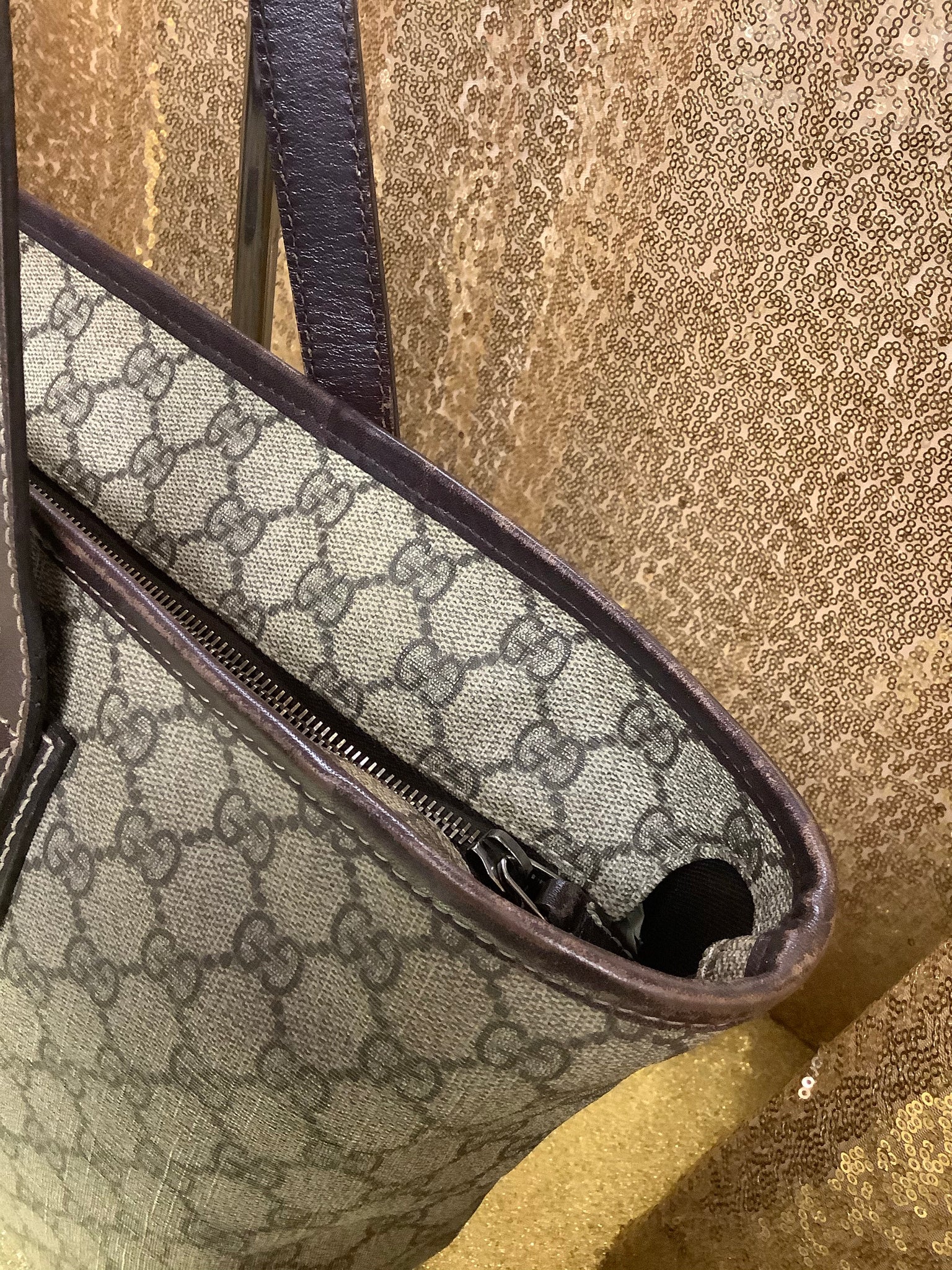 Gucci Signature Tote – Sweet Purseonality