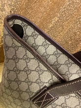 Load image into Gallery viewer, Gucci Signature Tote