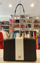 Load image into Gallery viewer, Tory Burch Shoulder Bag