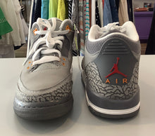 Load image into Gallery viewer, Air Jordan 3 Retro (GS) Sneakers