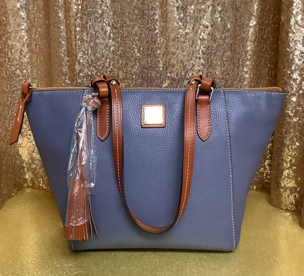 Dooney and Bourke Maxine