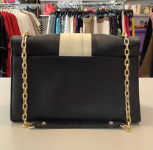 Load image into Gallery viewer, Tory Burch Shoulder Bag